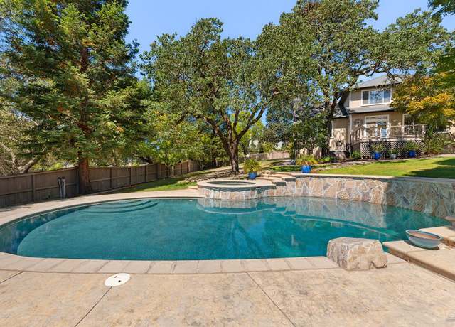 Property at 1209 Davida Ct, Windsor, CA 95492, 5 beds, 3 baths