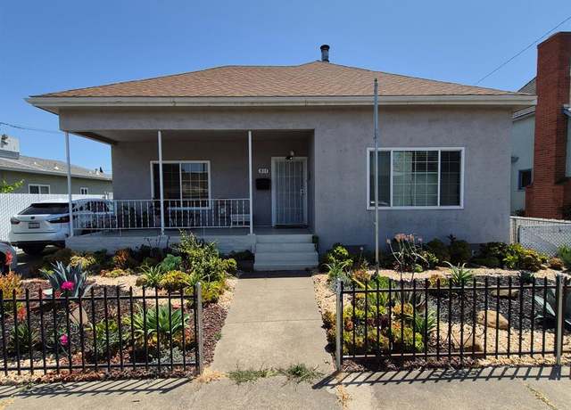 Property at 811 Broadway St, Fairfield, CA 94533, 2 beds, 1 bath