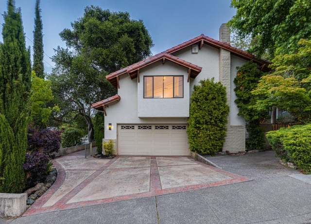 Property at 1013 West St, Petaluma, CA 94952, 4 beds, 2.5 baths