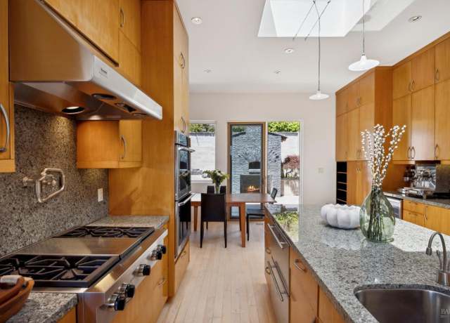Property at 325 Via La Cumbre, Greenbrae, CA 94904, 3 beds, 3.5 baths