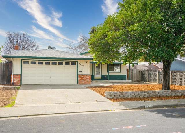Property at 2419 Mankas Blvd, Fairfield, CA 94534, 3 beds, 2 baths
