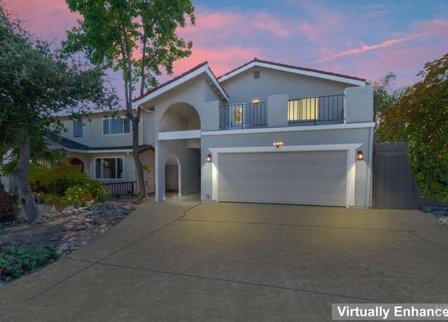 Property at 1661 Fairfield Ave, Fairfield, CA 94533, 3 beds, 2.5 baths