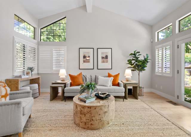 Property at 175 Saint James Dr, Sonoma, CA 95476, 2 beds, 2 baths