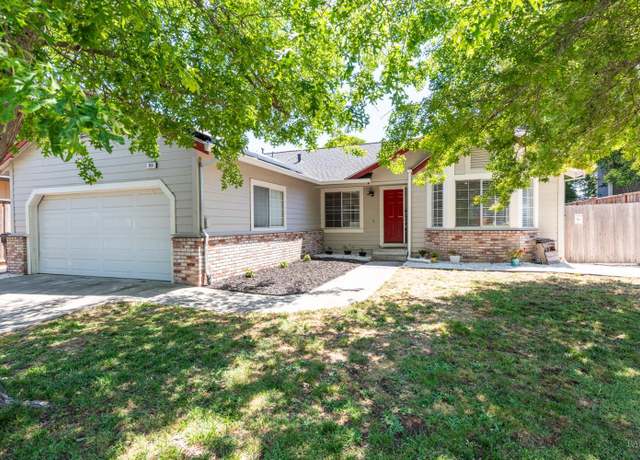 Property at 360 Biggs Ct, Windsor, CA 95492, 3 beds, 2 baths