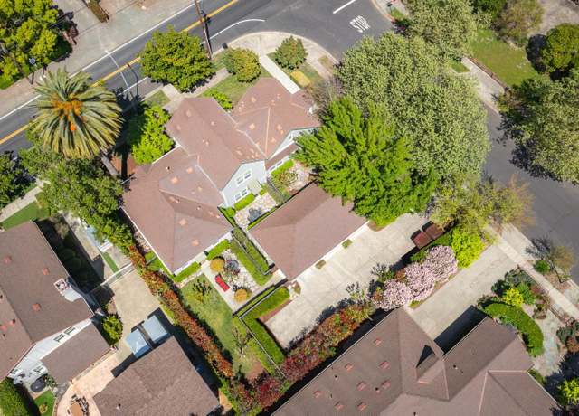 Property at 745 E Napa St, Sonoma, CA 95476, 5 beds, 4 baths