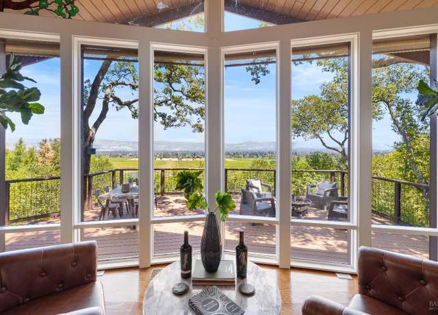 Property at 3051 Redwood Rd, Napa, CA 94558, 3 beds, 4 baths