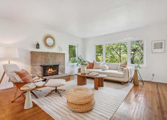Property at 224 Elm Ave, Mill Valley, CA 94941, 2 beds, 1 bath