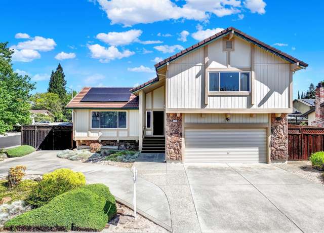 Property at 155 Quietwood Dr, Vacaville, CA 95688, 4 beds, 2.5 baths