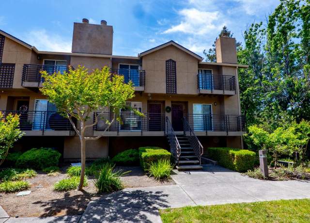 Property at 1132 Pear Tree Ln, Napa, CA 94558, 2 beds, 2.5 baths