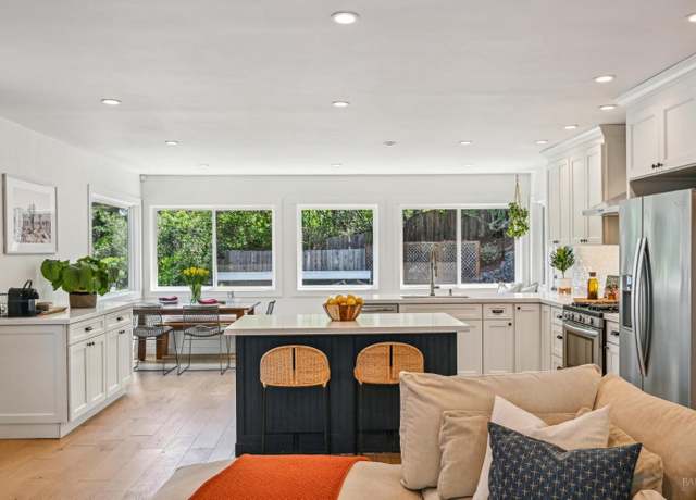 Property at 335 Paloma Ave, San Rafael, CA 94901, 2 beds, 1.5 baths