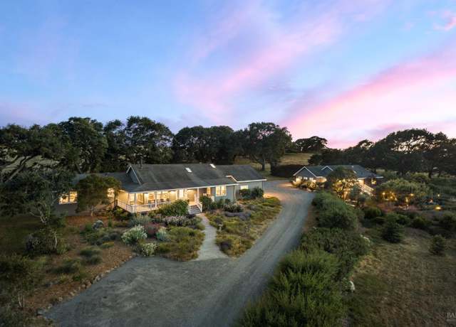 Property at 6033 Volkerts Rd, Sebastopol, CA 95472, 5 beds, 4 baths