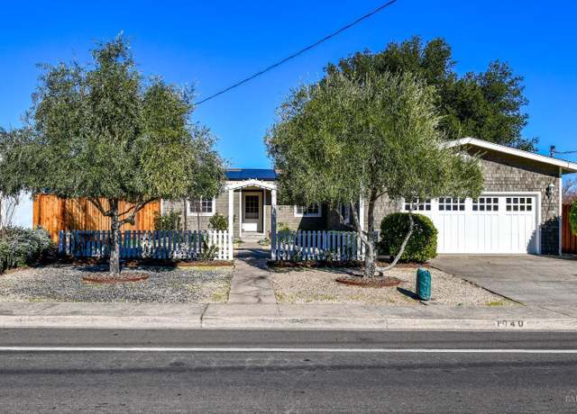 Property at 1040 Valley View St, St. Helena, CA 94574, 2 beds, 2 baths