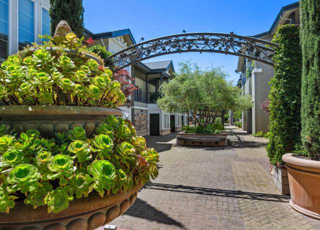 Property at 649 1st St W #21, Sonoma, CA 95476, 2 beds, 2.5 baths