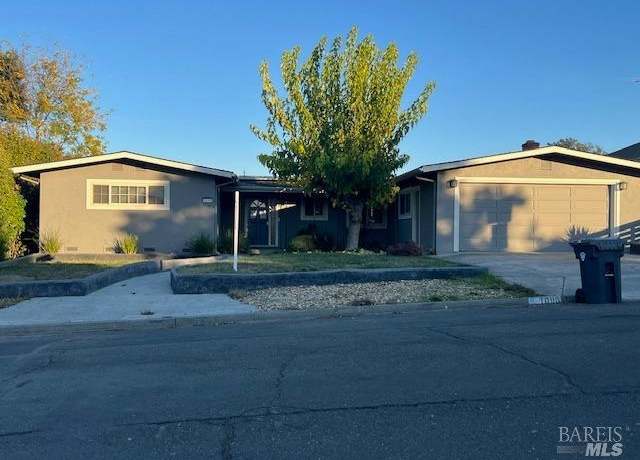 Property at 1096 Terrace Dr, Napa, CA 94559, 4 beds, 2 baths