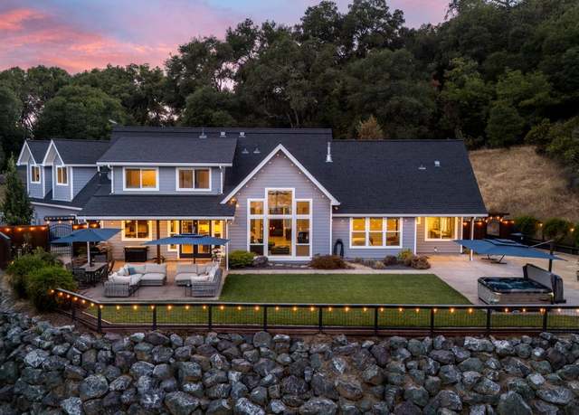 Property at 4561 Lake Ridge Rd, Ukiah, CA 95482, 4 beds, 2.5 baths