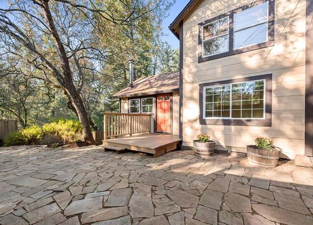 Property at 10598 Woodside Dr, Forestville, CA 95436, 2 beds, 1 bath