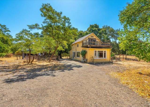 Property at 19434 8th St E, Sonoma, CA 95476, 1 bed, 1 bath