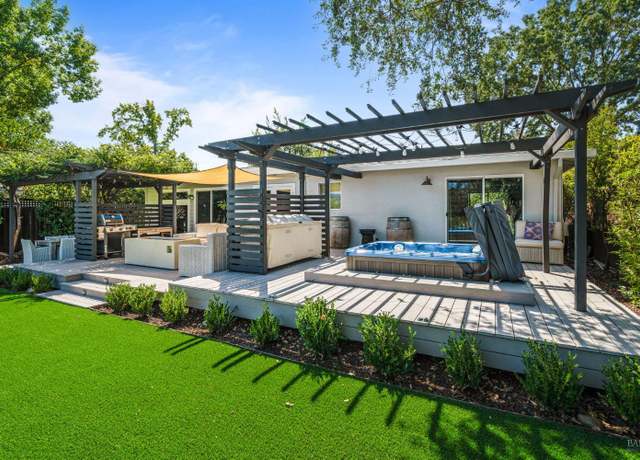 Property at 1134 Valley View St, St. Helena, CA 94574, 3 beds, 2 baths