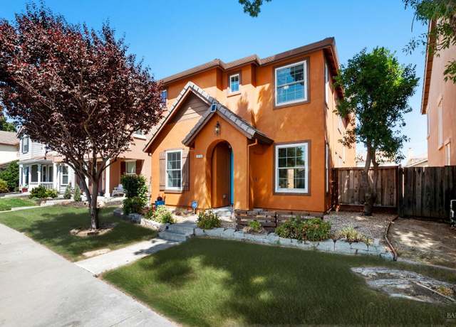 Property at 1316 Bello Dr, Dixon, CA 95620, 4 beds, 3 baths