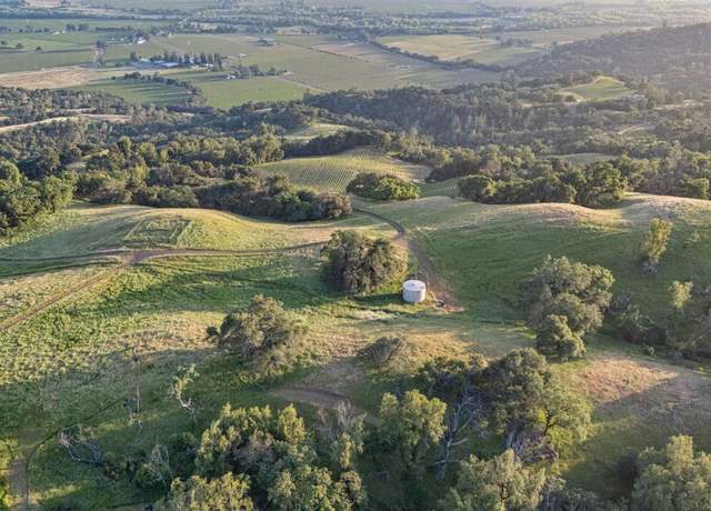 Property at 21350 River Rd, Geyserville, CA 95441