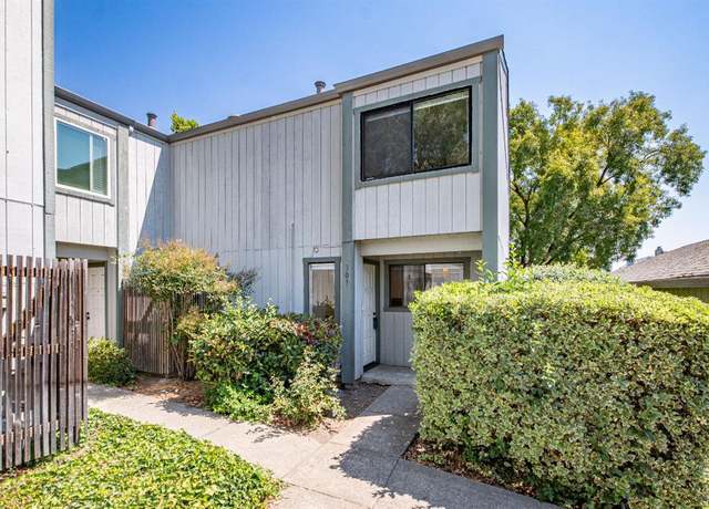 Property at 307 Occidental Cir, Santa Rosa, CA 95401, 3 beds, 2.5 baths