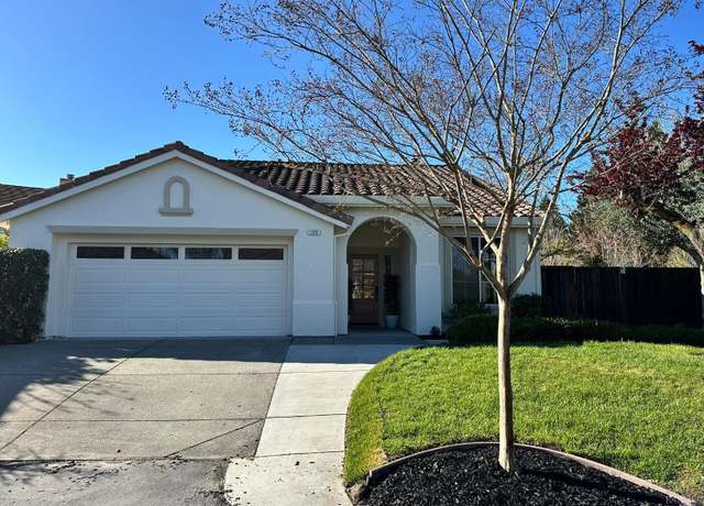 Property at 123 S Newport Dr, Napa, CA 94559, 3 beds, 2 baths