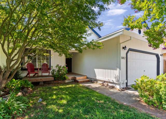 Property at 842 Country Meadow Ln, Sonoma, CA 95476, 3 beds, 2 baths