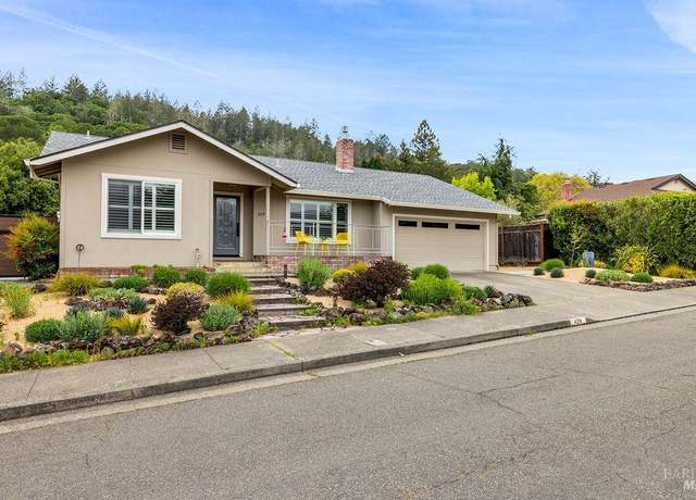 Property at 429 Oak Brook Ln, Santa Rosa, CA 95409, 2 beds, 2 baths