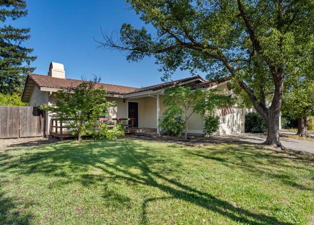 Property at 348 Almond Way, Healdsburg, CA 95448, 3 beds, 2 baths