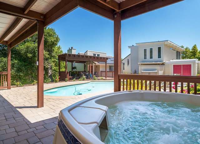 Property at 25 Wimbledon Ct, Novato, CA 94949, 4 beds, 3.5 baths