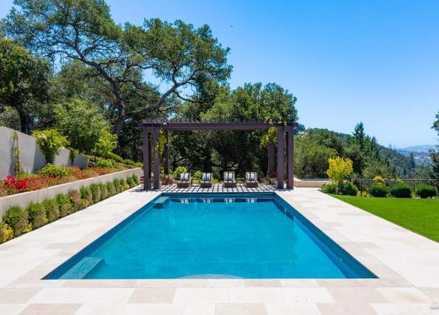 Property at 800 Shiloh Gln, Santa Rosa, CA 95403, 6 beds, 6 baths