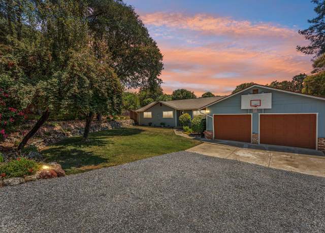 Property at 1725 E Madrone Dr, Ukiah, CA 95482, 4 beds, 2 baths