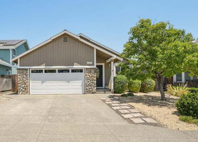 Property at 10940 Rio Ruso Dr, Windsor, CA 95492, 3 beds, 2 baths