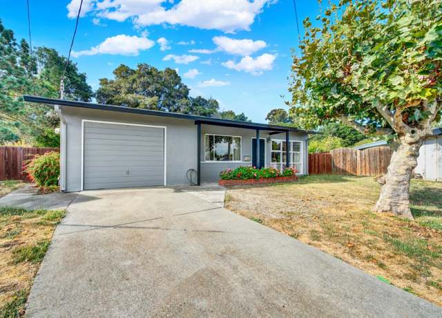 Property at 332 Calais Dr, Pinole, CA 94564, 3 beds, 2 baths