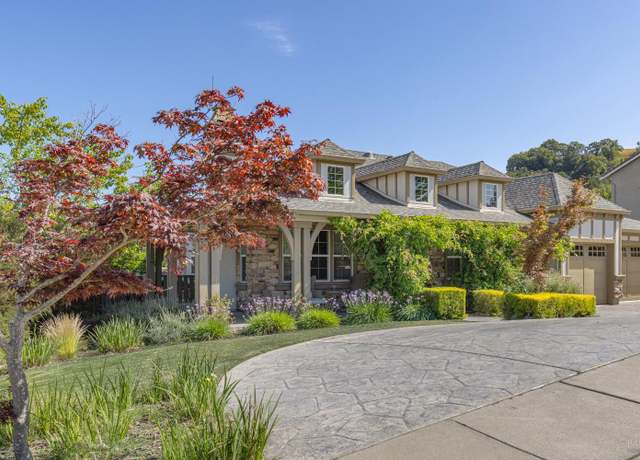 Property at 1207 Tall Grass Ct, Napa, CA 94558, 5 beds, 4.5 baths