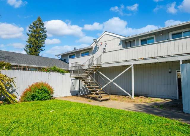 Property at 2585 Kenton Ct, Santa Rosa, CA 95407, 8 beds, 4 baths