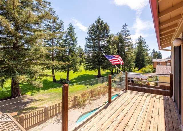 Property at 239 Fauna Ave, Rohnert Park, CA 94928, 4 beds, 3 baths