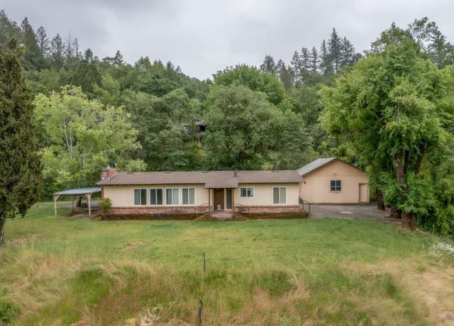Property at 6680 Giovanetti Rd, Forestville, CA 95436, 3 beds, 2 baths