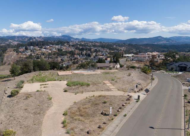 Property at 3858 Skyfarm Dr, Santa Rosa, CA 95403