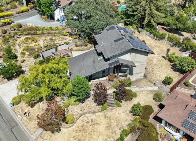 Property at 1826 San Ramon Way, Santa Rosa, CA 95409, 5 beds, 2.5 baths