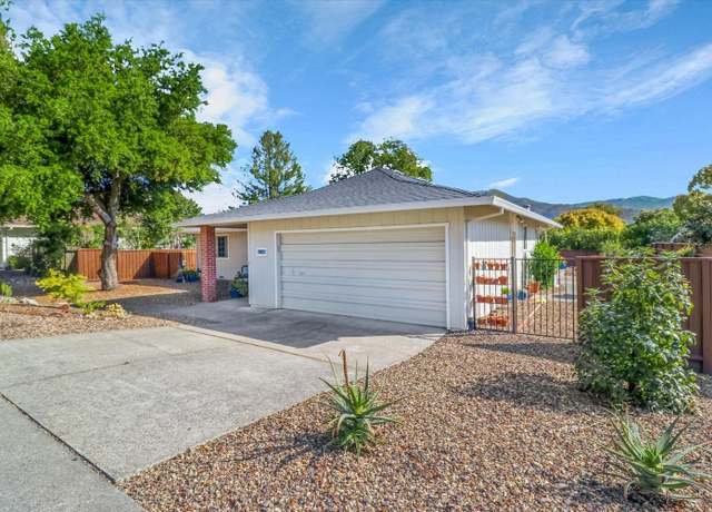 Property at 448 Oak Brook Ln, Santa Rosa, CA 95409, 3 beds, 2 baths