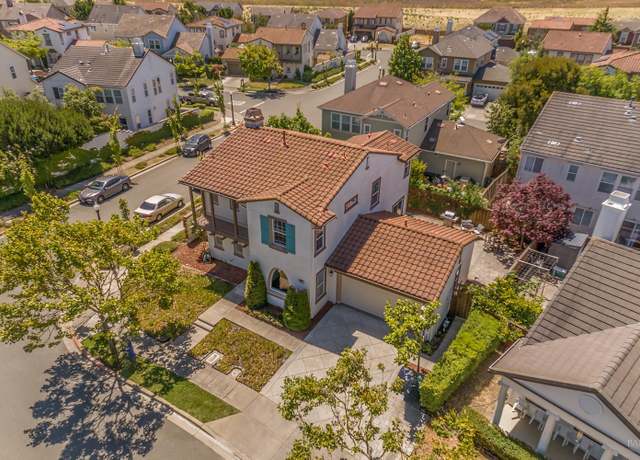 Property at 520 Poplar Ave, Vallejo, CA 94592, 3 beds, 2.5 baths