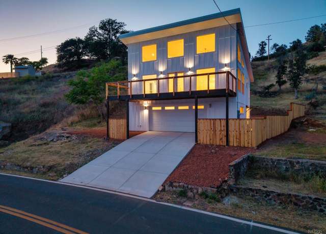 Property at 12172 Lakeshore Dr, Clearlake, CA 95422, 2 beds, 2 baths