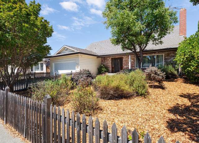 Property at 1645 Lauren Dr, Petaluma, CA 94954, 4 beds, 3 baths