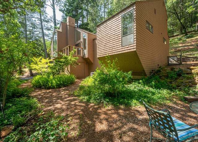 Property at 827 Wild Oak Dr, Santa Rosa, CA 95409, 3 beds, 2 baths