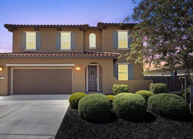 Property at 1515 Utah Ct, Dixon, CA 95620, 4 beds, 2.5 baths