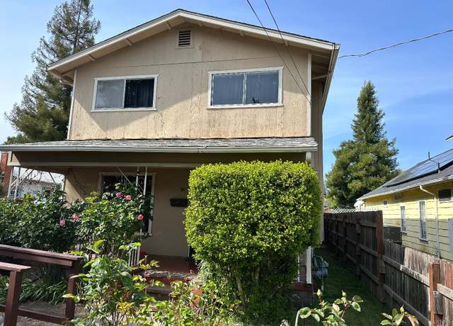 Property at 90 E San Francisco Ave, Willits, CA 95490, 5 beds, 2 baths