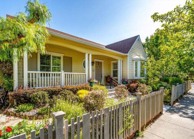 Property at 412 Saunders Dr, Sonoma, CA 95476, 3 beds, 3 baths