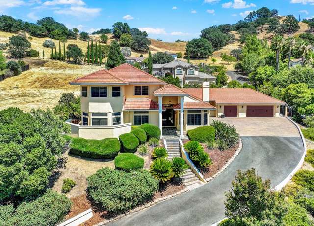 Property at 6021 N Vine St, Vacaville, CA 95688, 4 beds, 3.5 baths