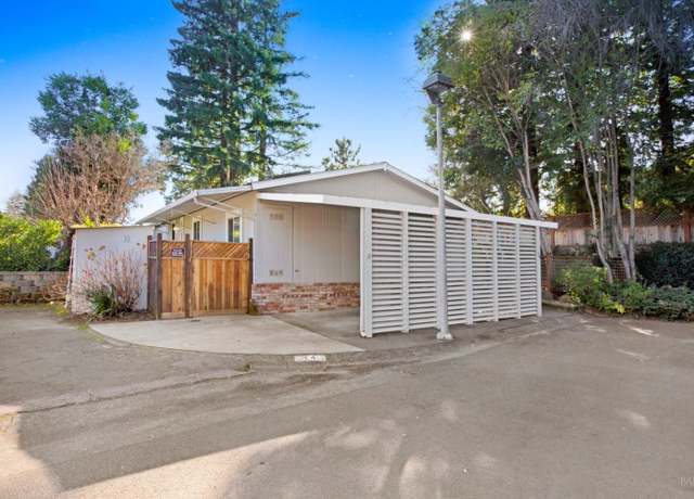 Property at 14 Del Campo Ct, St. Helena, CA 94574, 2 beds, 2 baths